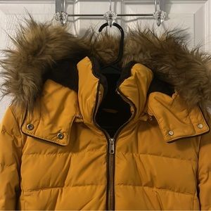 Zara mustard colored puffer jacket